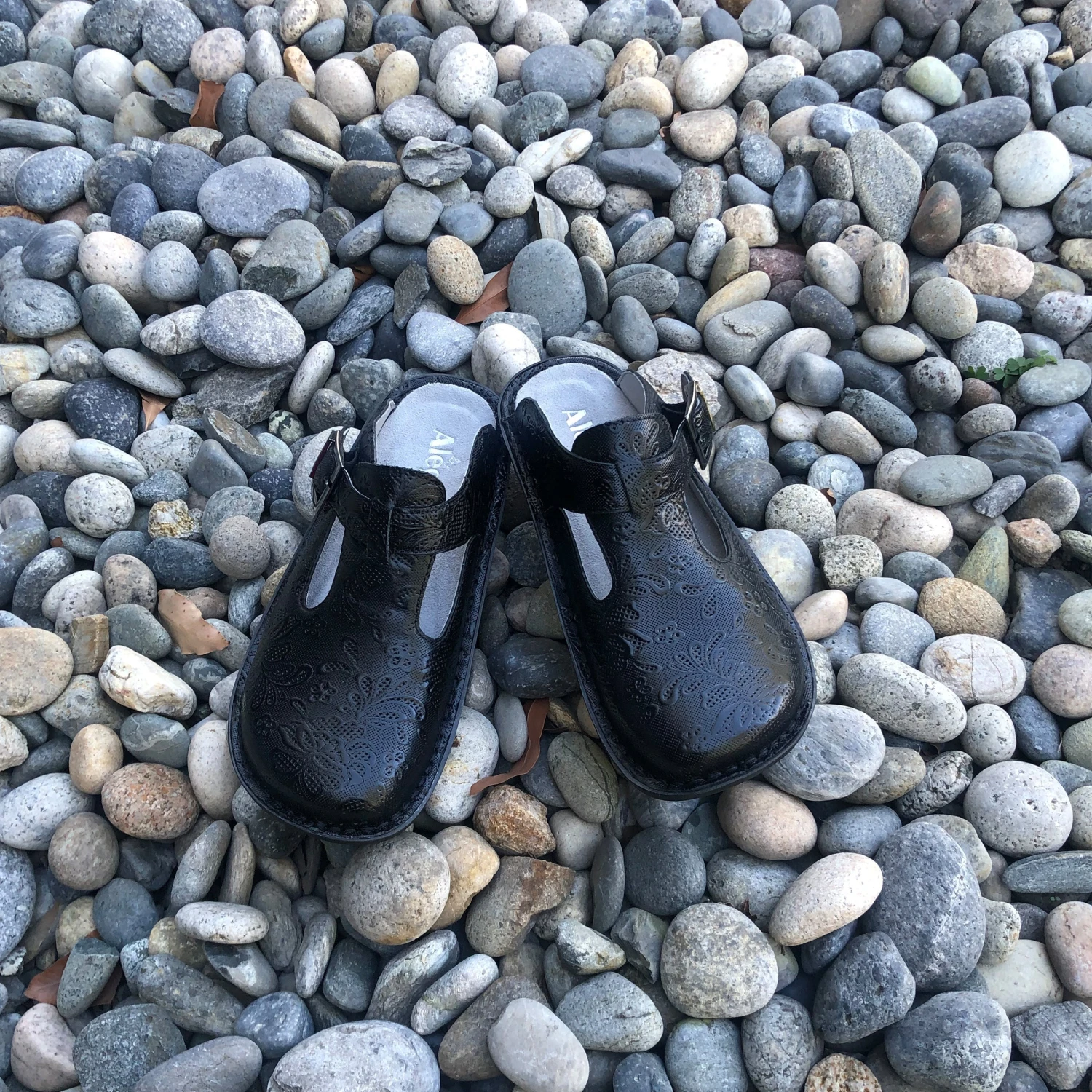 Shoes Classic Hello Doily Shoe 4 Shoes Classic Hello Doily Shoe - Image 2