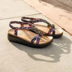 Roz Charm Black Sandal -Alegria Shoes Sale ALEGRIA SS22 ROZ 7554 S1X 924b3e83 10b5 4e17 bbb5 c42c673ee6f8