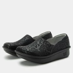 Shoes Debra Sail Away Shoe