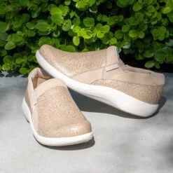 Featured Products -Alegria Shoes Sale DUE 6175 S1X