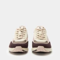 Embyr Chery Lacquer Shoe -Alegria Shoes Sale EMB 8224 S5