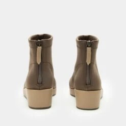 Harmoni Camel Boot 12 Harmoni Camel Boot -Alegria Shoes Sale HRM 6332 S3 ec0999d6 51ba 41fa ab6f 7a26b036291a