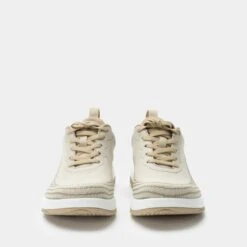 In8 Cream Shoe -Alegria Shoes Sale IN8 6381 S5 a5d35dec de3e 42cc a80f 5cbe4b7bbed1