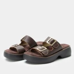 Iza Chocolate Sandal