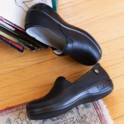 Shoes Keli Nu Black Shoe -Alegria Shoes Sale KEL 8176 1X 83479a56 dafd 4715 a196 5f04eb7be938