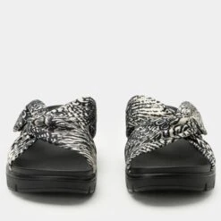 Rylie Birds Of A Feather Sandal 14 Rylie Birds Of A Feather Sandal -Alegria Shoes Sale RYE 6440 S5 8bcedd2a 3bdf 48cf 8cee 4e6aaf1dea26