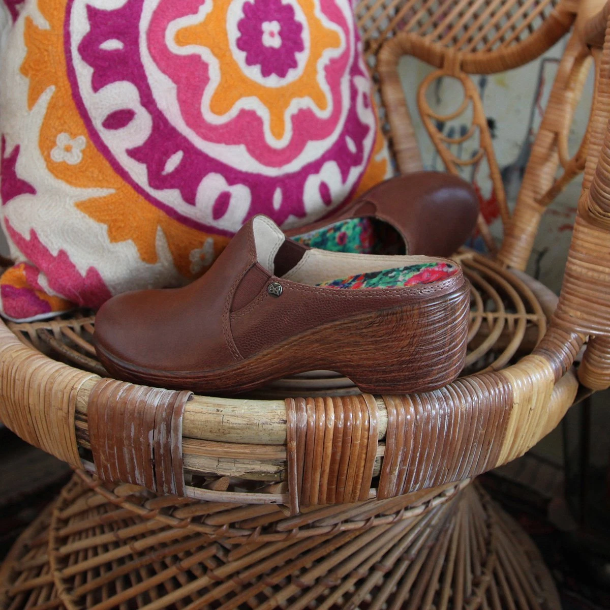 Shoes Sereniti Aged Cognac Shoe 4 Shoes Sereniti Aged Cognac Shoe - Image 2