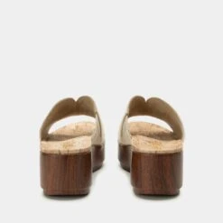 Triniti Ivory Sandal -Alegria Shoes Sale TRI 6104 S3 9b7d3dc4 d3b9 4f4b b635 0881e20d948a